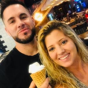 Meet your Posher, Devan